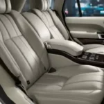 rental-mobil-mewah-interior-range-rover